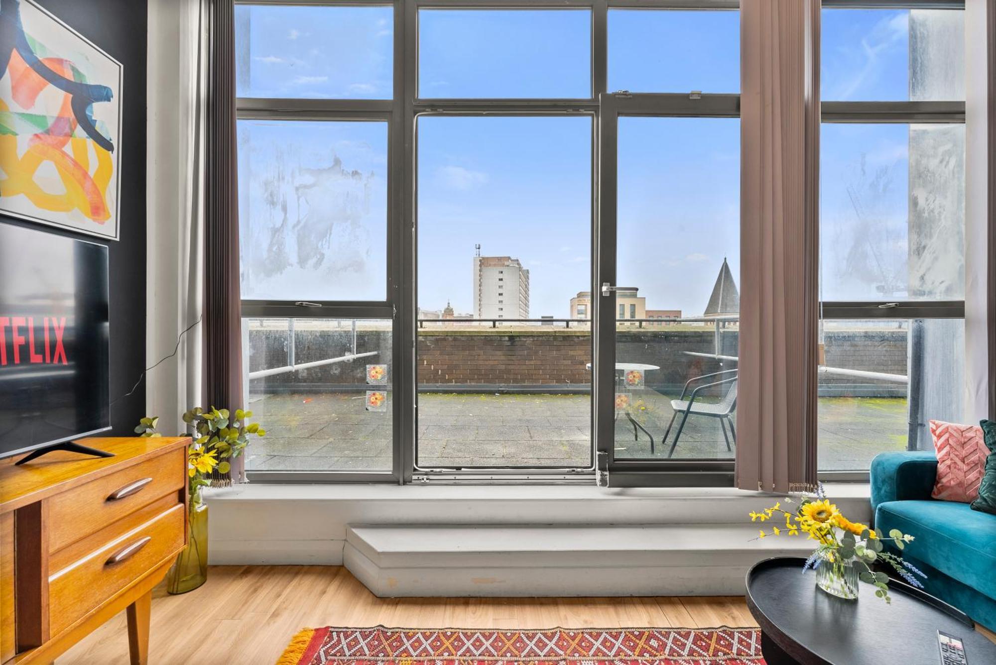 Artistique Duplex In Apartment *