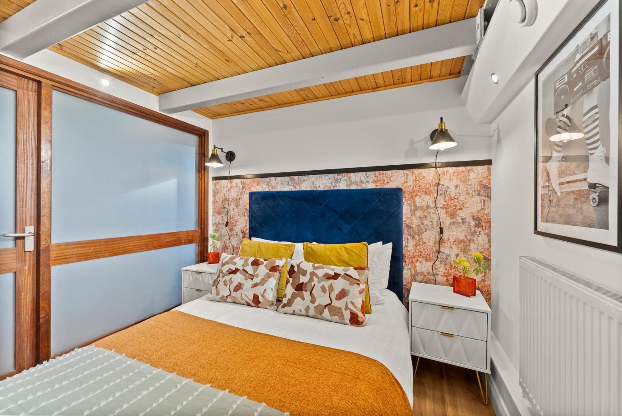 Artistique Duplex In Apartment *
